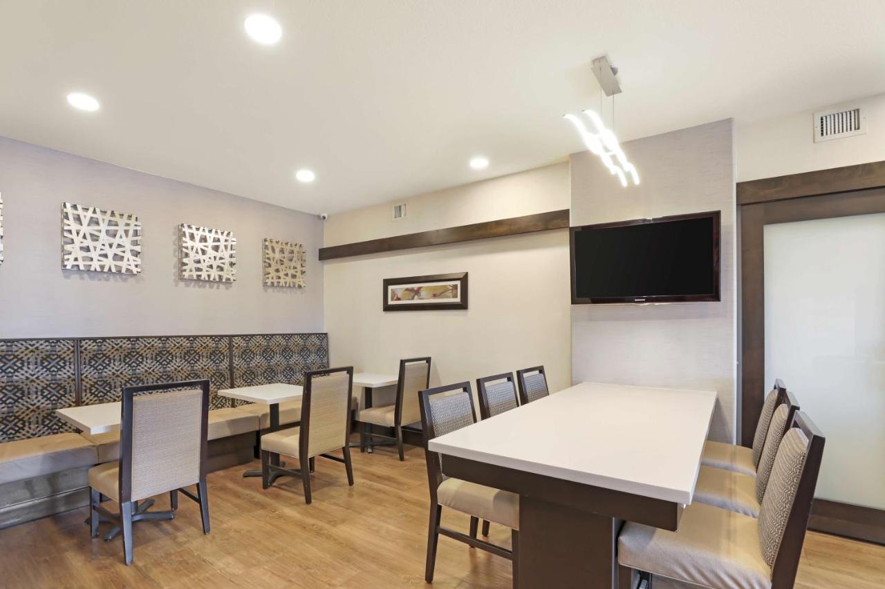 Best Western Plus Castle Rock Bagian luar foto